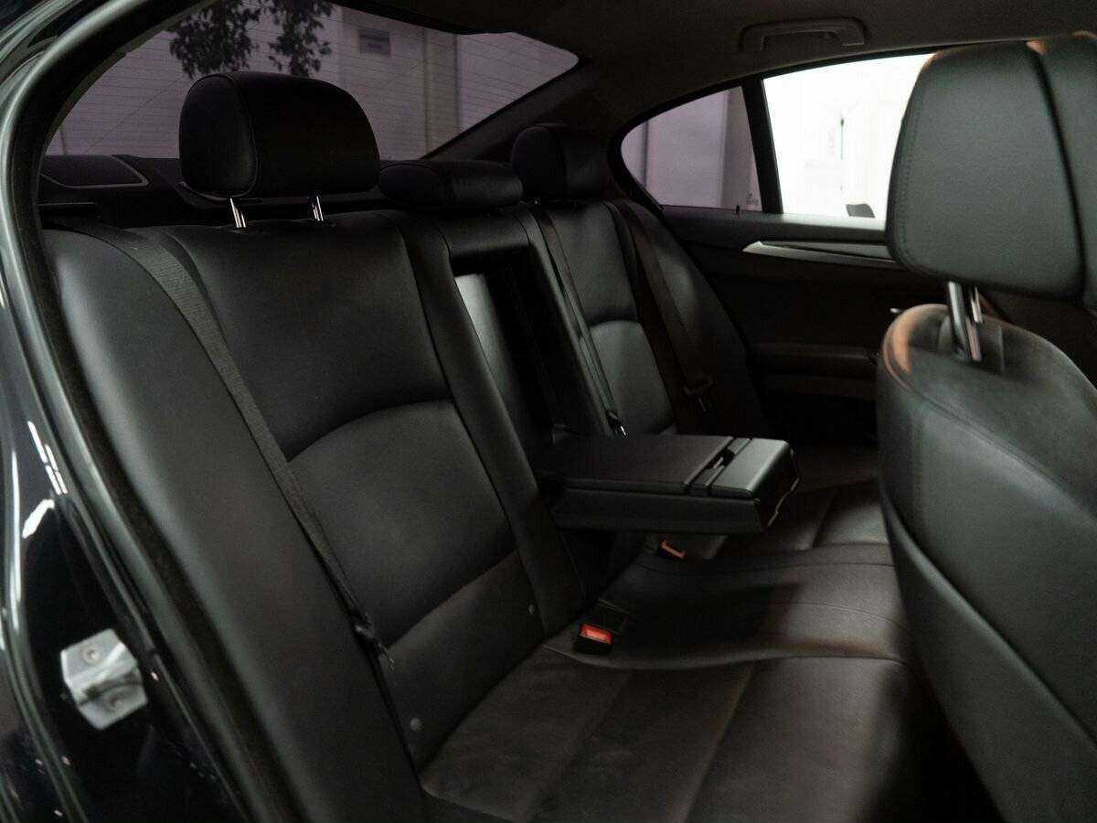 Купить BMW 5 серии 530d xDrive, 2013, 229 600 км, фото №9