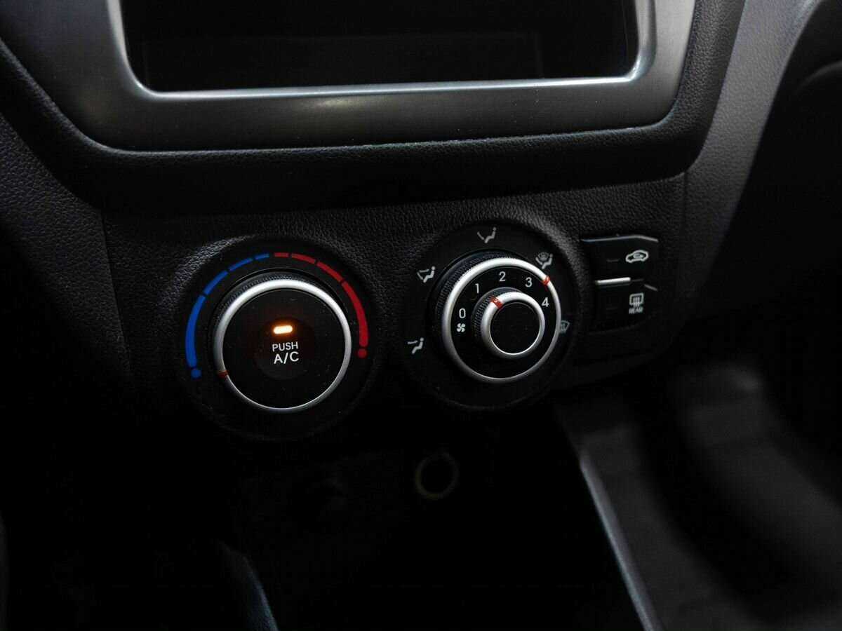 Купить Kia Rio, 2013, 140 000 км, фото №16