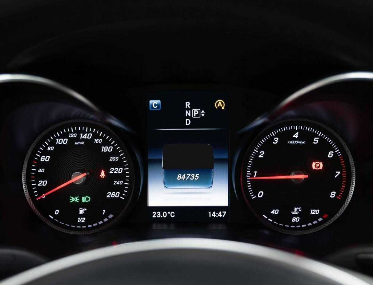 Купить Mercedes-Benz C-Класс 250, 2015, 84 600 км, фото №21