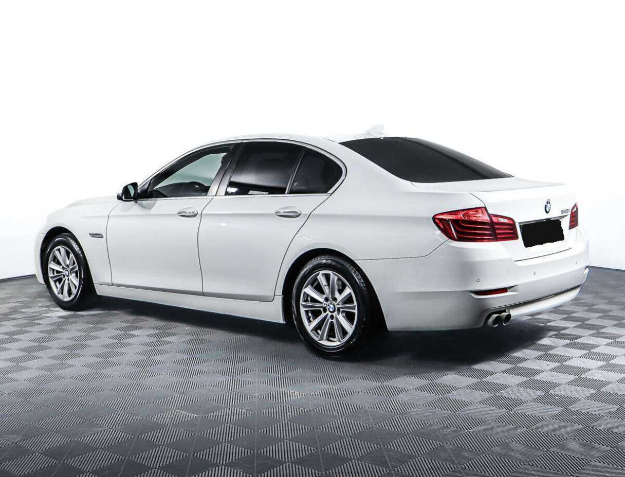 Купить BMW 5 серии 520i, 2013, 133 932 км, фото №7