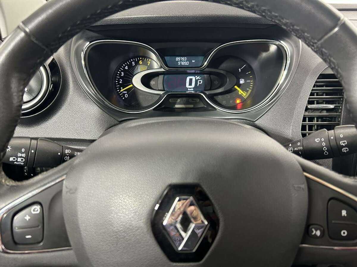 Купить Renault Kaptur, 2017, 89 793 км, фото №11