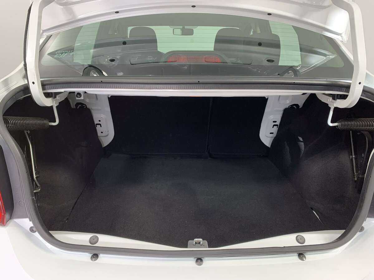 Купить Renault Logan Stepway, 2020, 70 185 км, фото №10