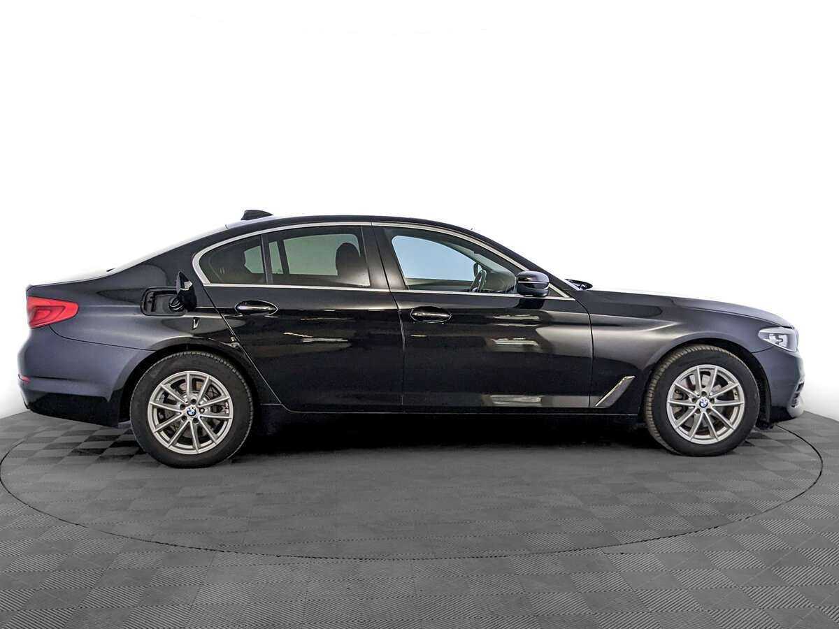 Купить BMW 5 серии 520i, 2018, 239 016 км, фото №4
