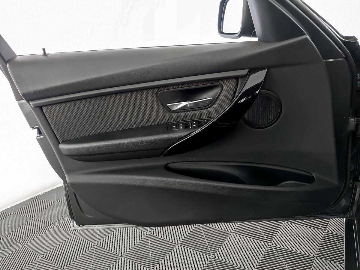 Купить BMW 3 серии 318i, 2018, 89 082 км, фото №19