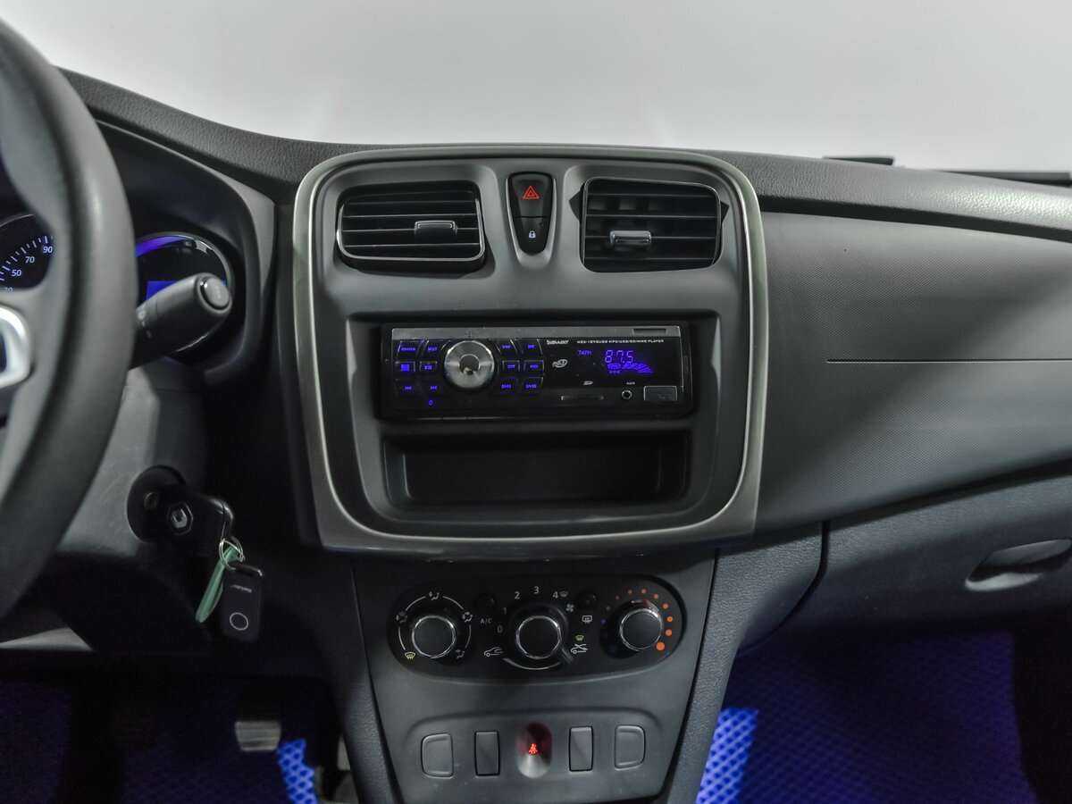 Купить Renault Logan, 2018, 75 905 км, фото №9