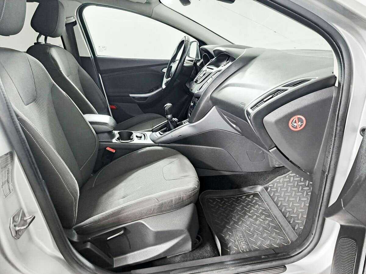 Купить Ford Focus, 2012, 257 131 км, фото №9