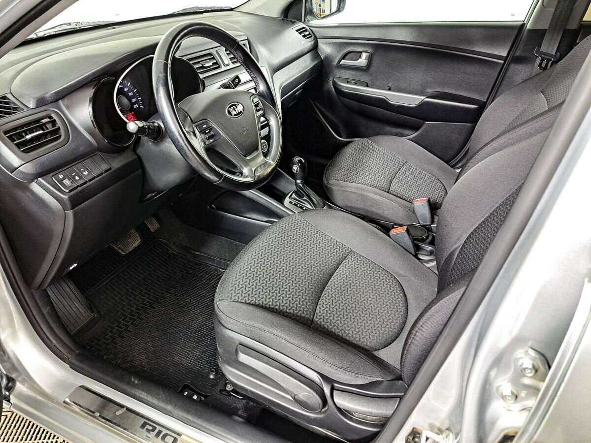Купить Kia Rio, 2017, 105 070 км, фото №12