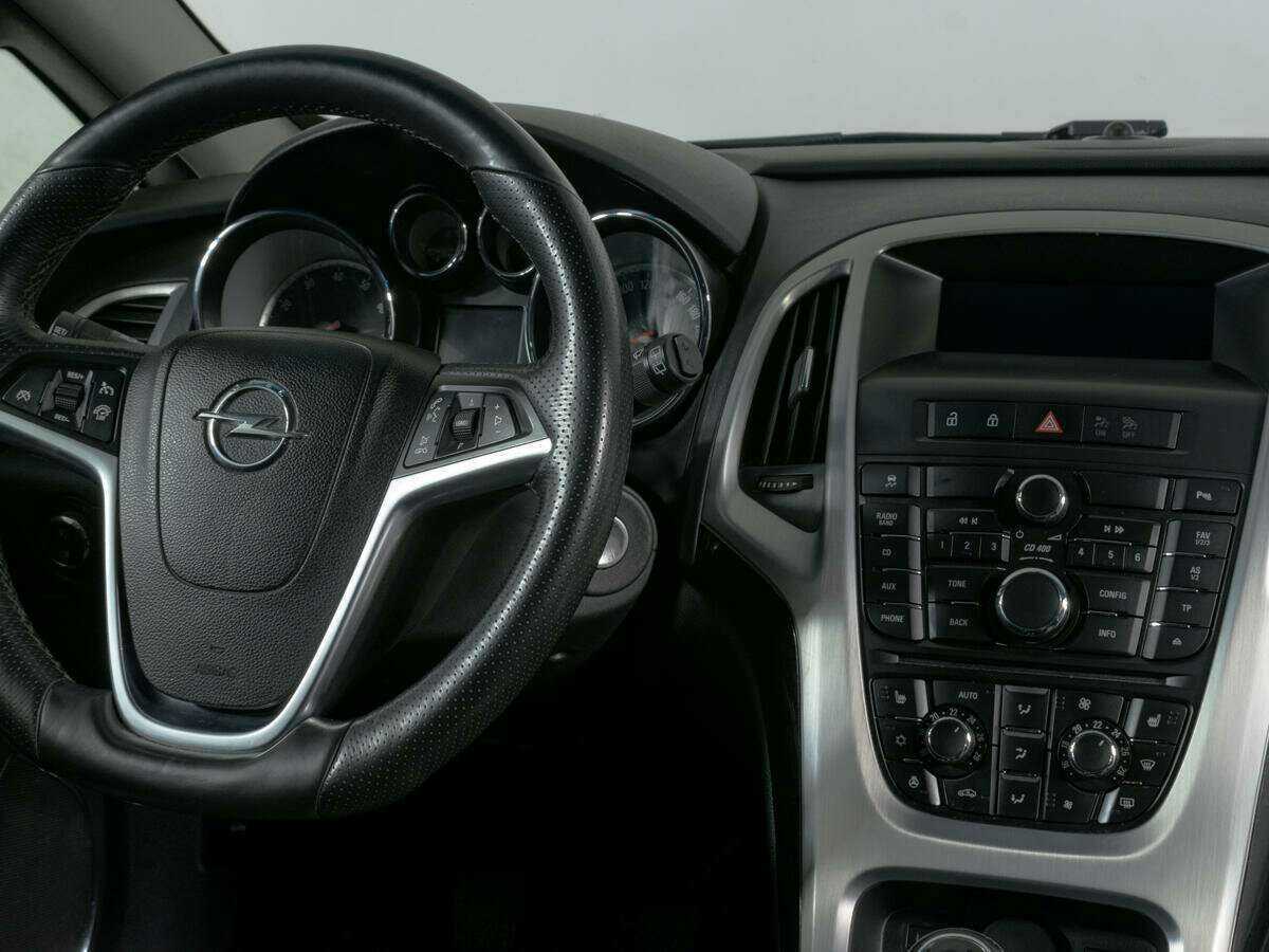 Купить Opel Astra GTC, 2012, 184 154 км, фото №11