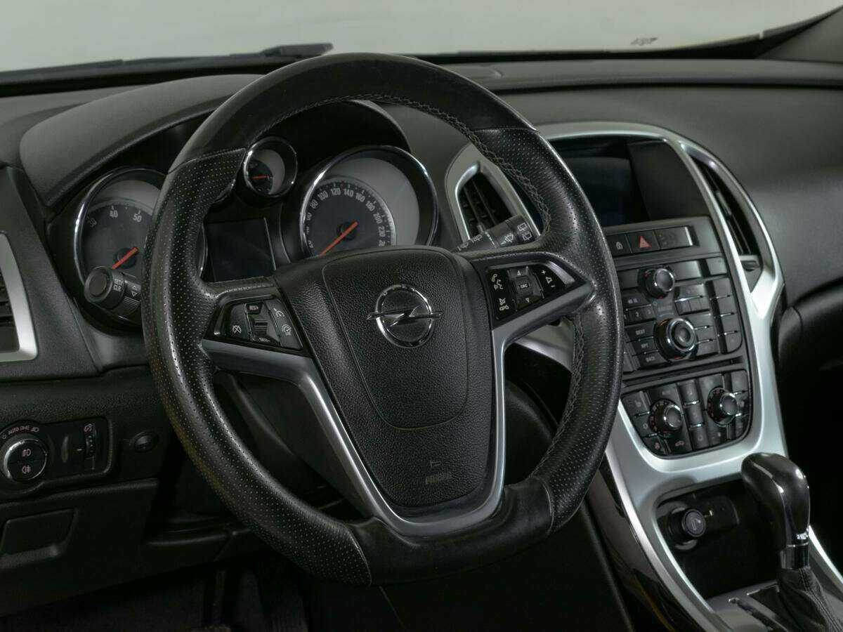 Купить Opel Astra GTC, 2013, 98 122 км, фото №14