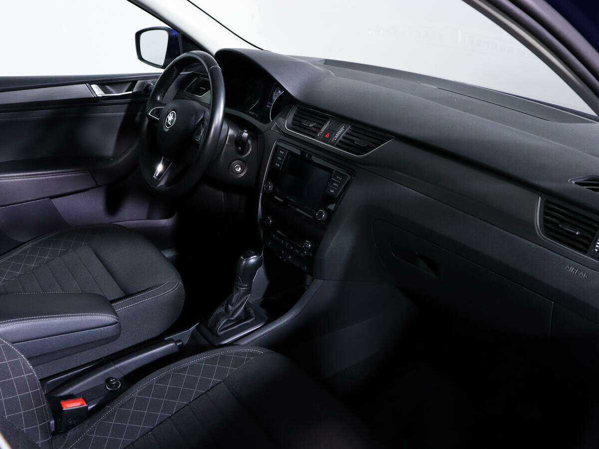 Купить Skoda Rapid, 2017, 179 376 км, фото №7