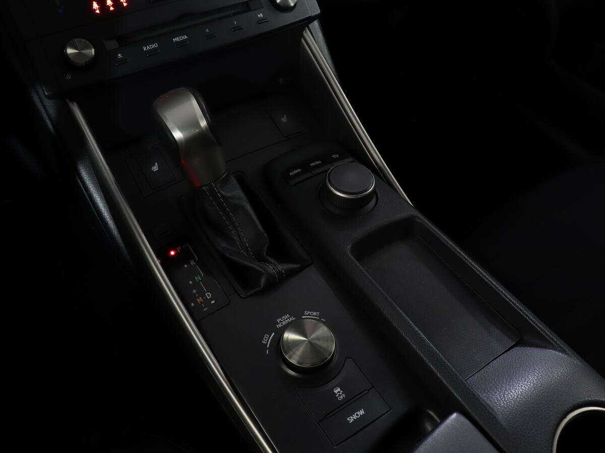Купить Lexus IS 250, 2015, 87 000 км, фото №15