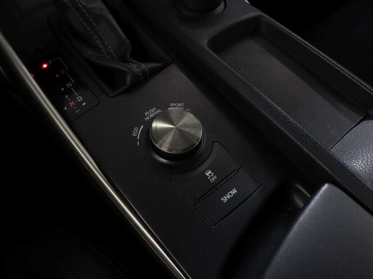 Купить Lexus IS 250, 2015, 87 000 км, фото №16