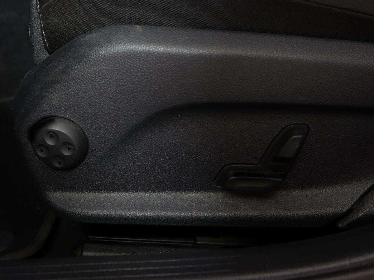 Купить Mercedes-Benz C-Класс 180, 2018, 145 809 км, фото №14