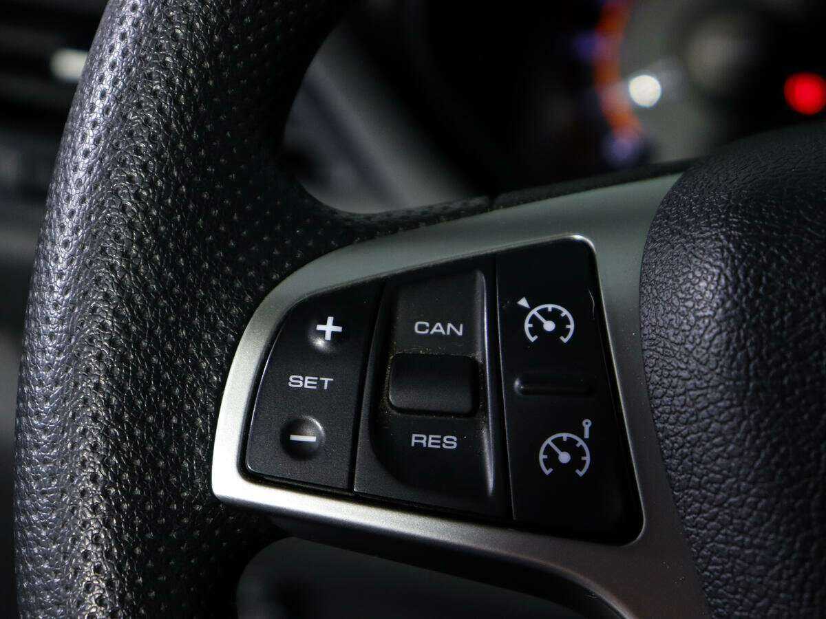 Купить Lada (ВАЗ) Vesta SW, 2019, 101 000 км, фото №14