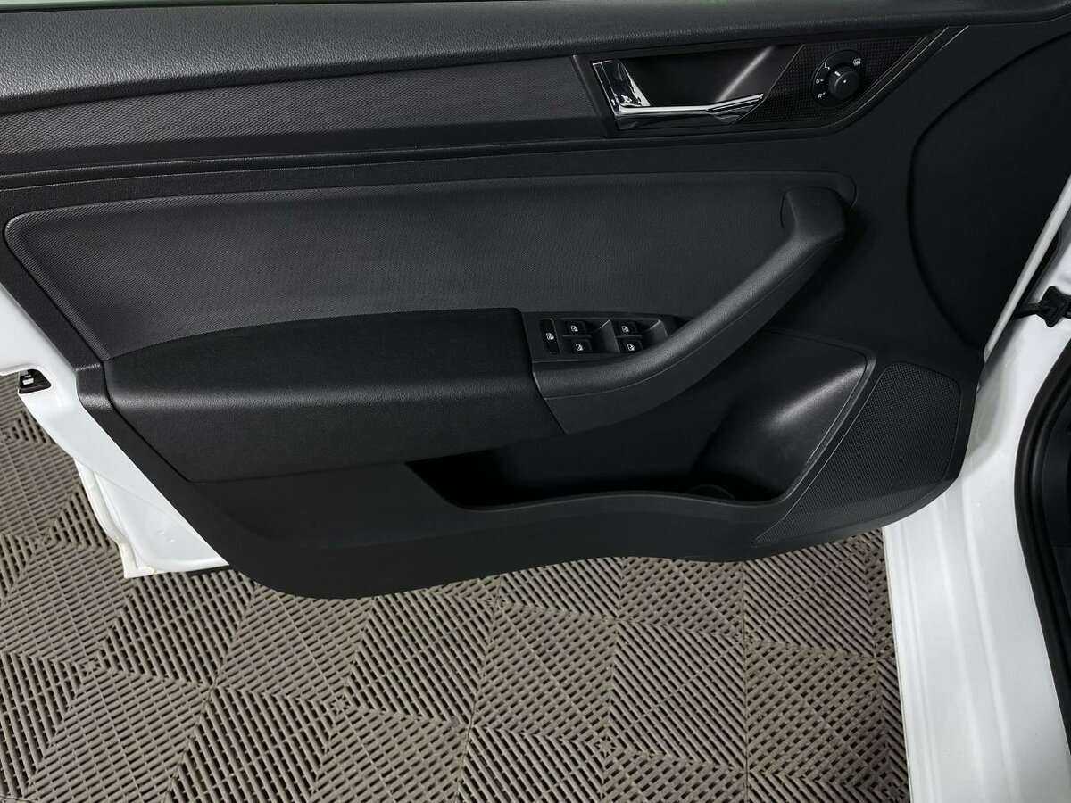 Купить Skoda Rapid, 2020, 78 626 км, фото №8