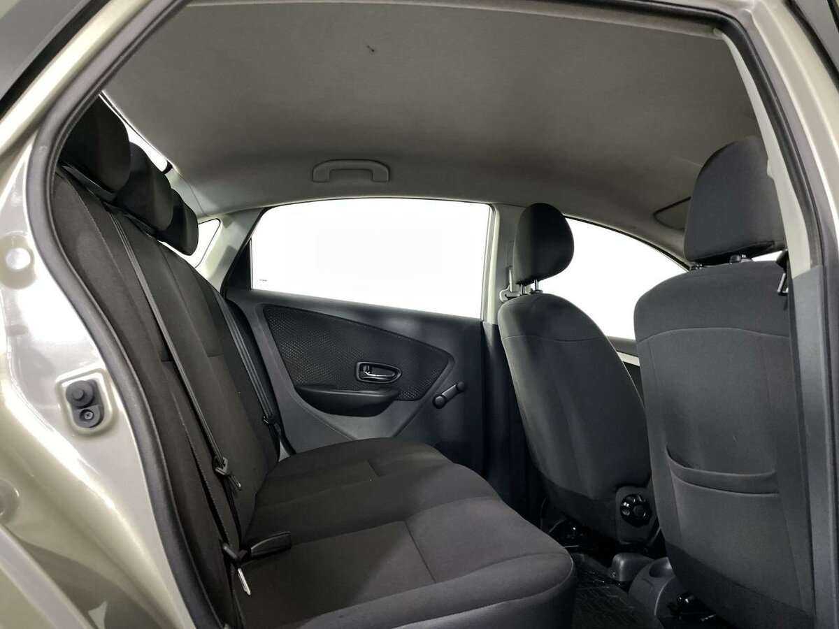 Купить Nissan Almera, 2013, 276 317 км, фото №16