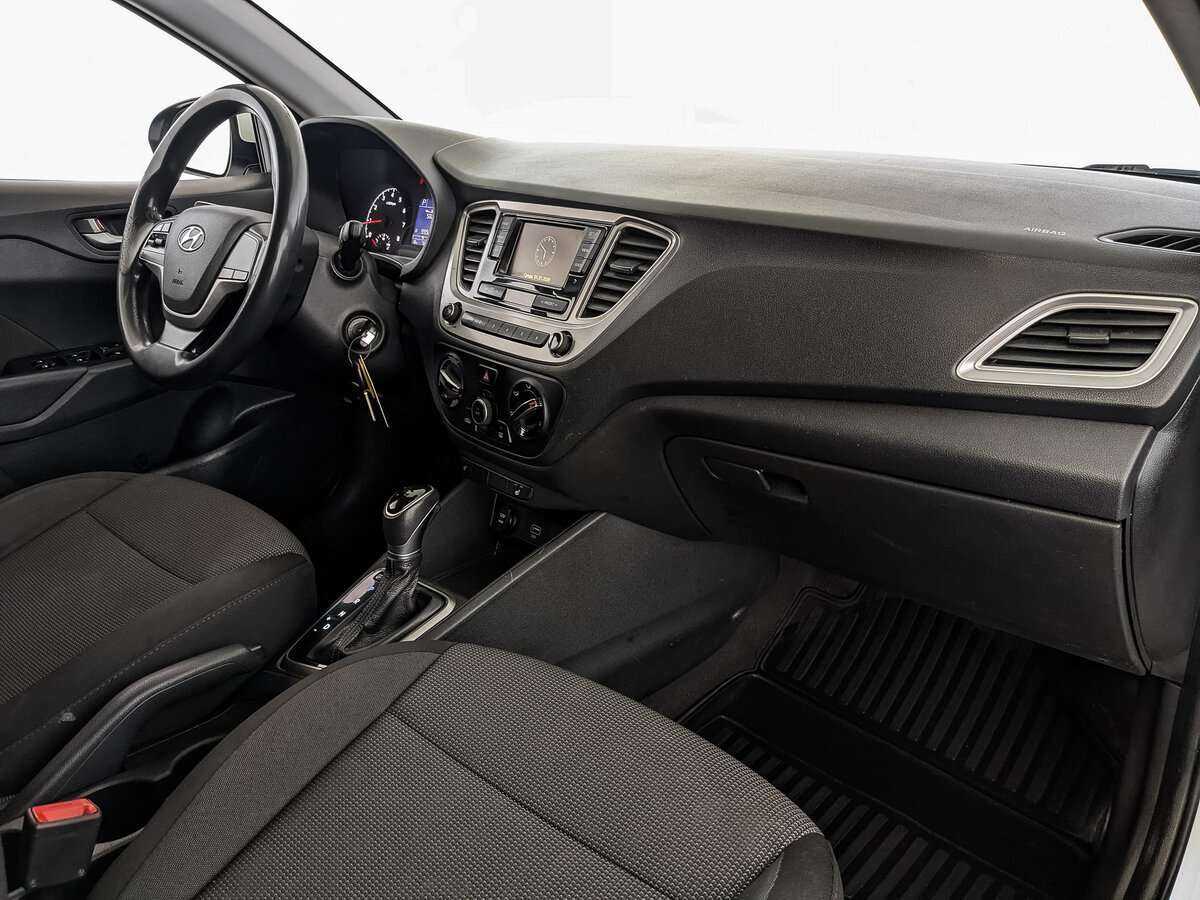 Купить Hyundai Solaris, 2019, 78 101 км, фото №9