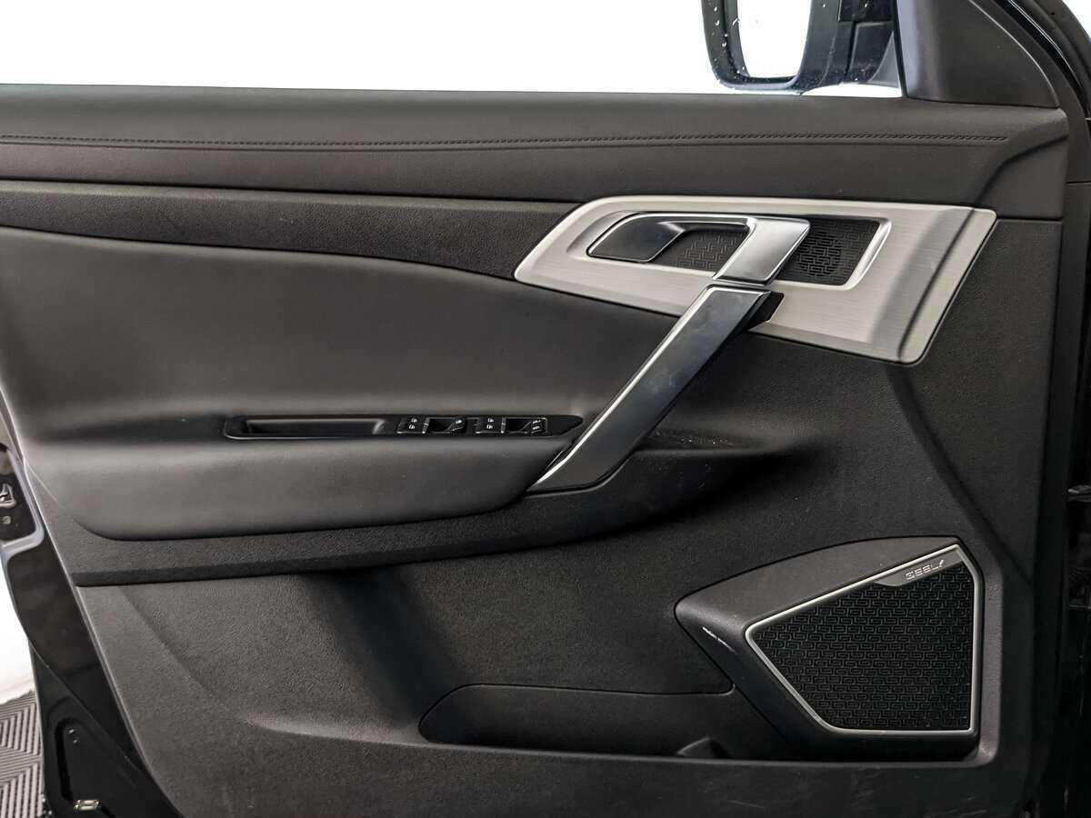 Купить Geely Atlas, 2020, 84 564 км, фото №14