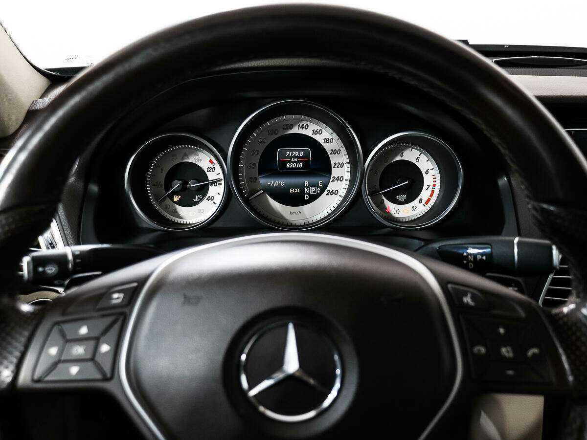 Купить Mercedes-Benz E-Класс 200, 2014, 83 000 км, фото №17