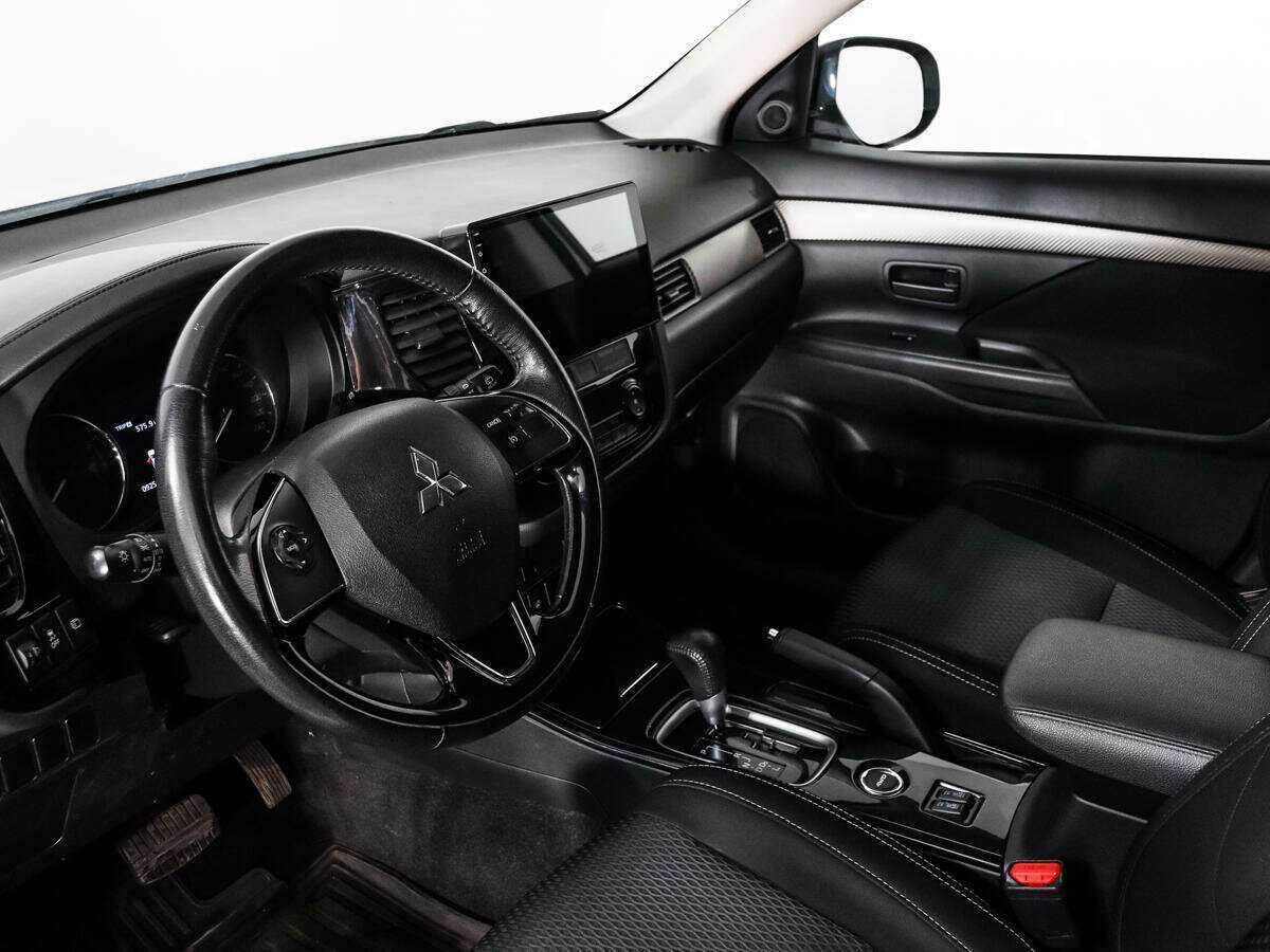 Купить Mitsubishi Outlander, 2018, 92 560 км, фото №9