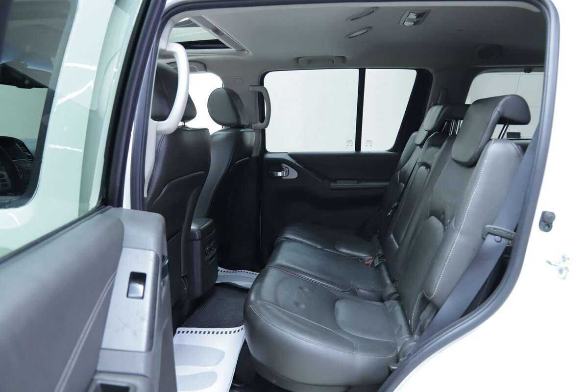 Купить Nissan Pathfinder, 2012, 177 500 км, фото №19