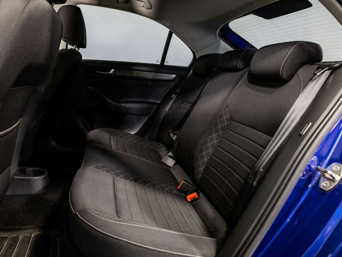 Купить Skoda Rapid, 2017, 189 436 км, фото №10