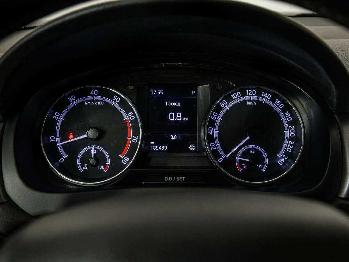 Купить Skoda Rapid, 2017, 189 436 км, фото №12