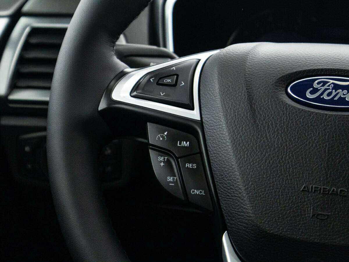 Купить Ford Mondeo, 2017, 100 945 км, фото №21