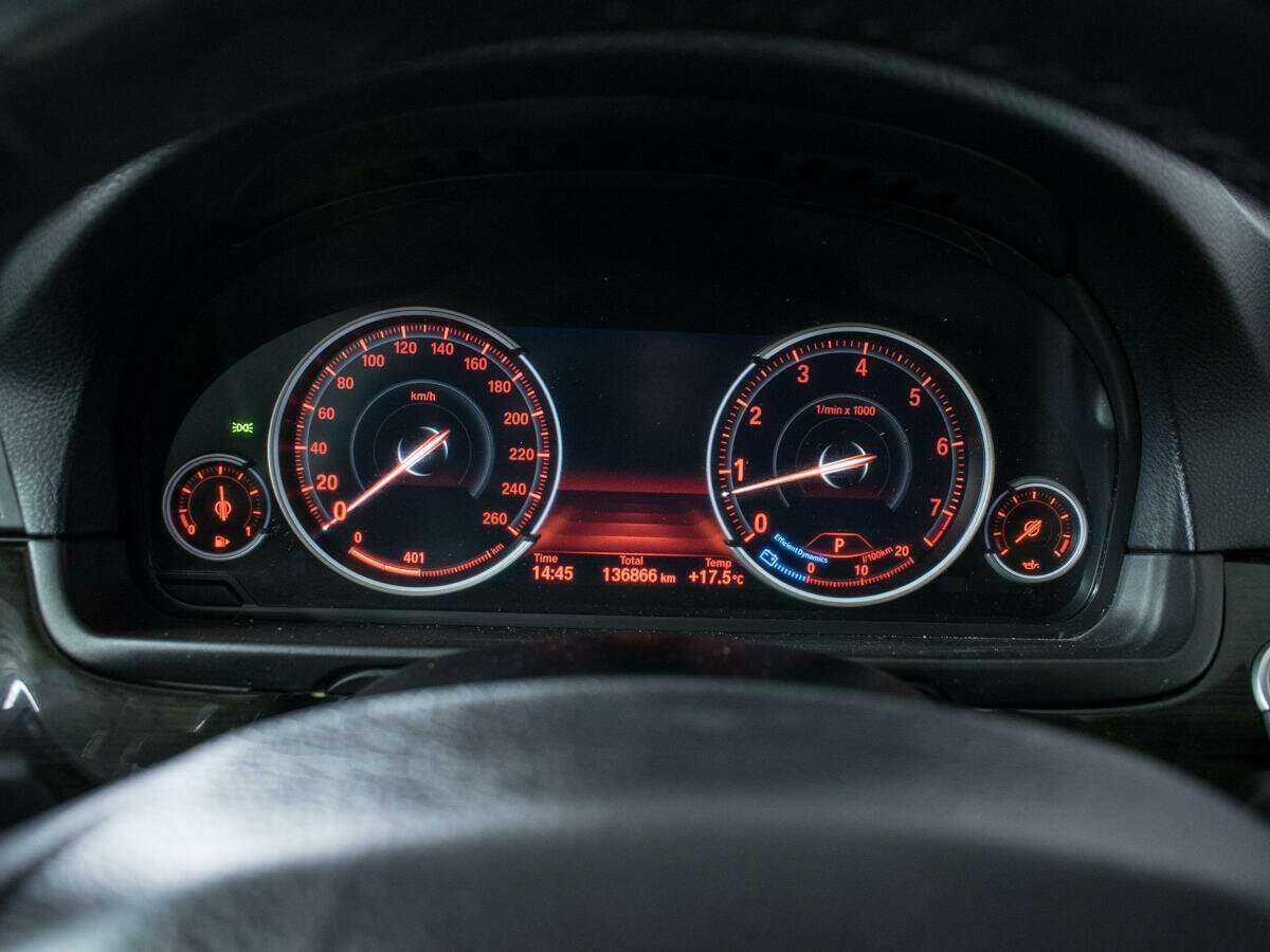 Купить BMW 5 серии 528i xDrive, 2016, 136 840 км, фото №11