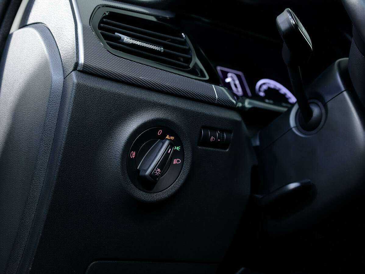 Купить Volkswagen Polo, 2020, 58 717 км, фото №18