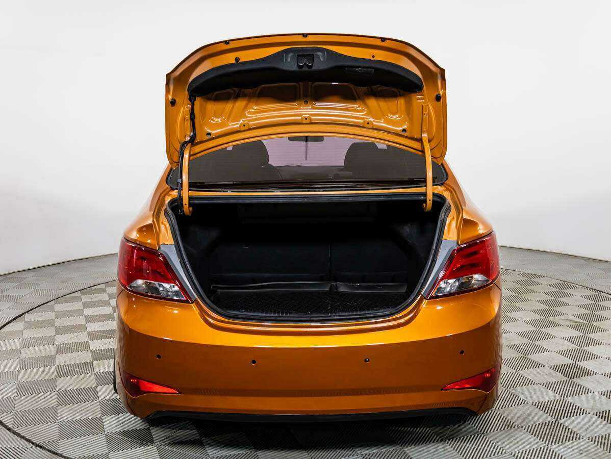 Купить Hyundai Solaris, 2014, 166 156 км, фото №18