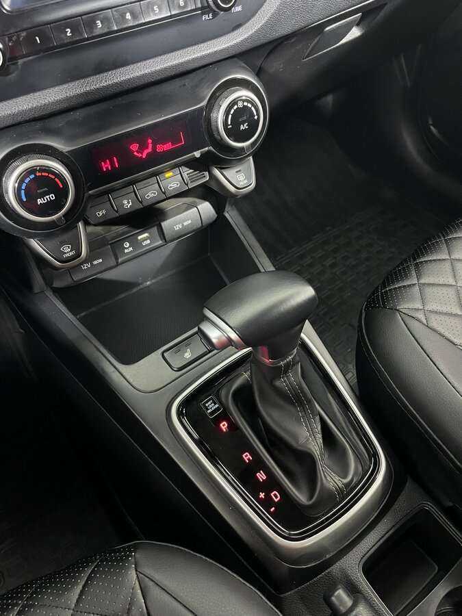 Купить Kia Rio, 2019, 45 873 км, фото №17