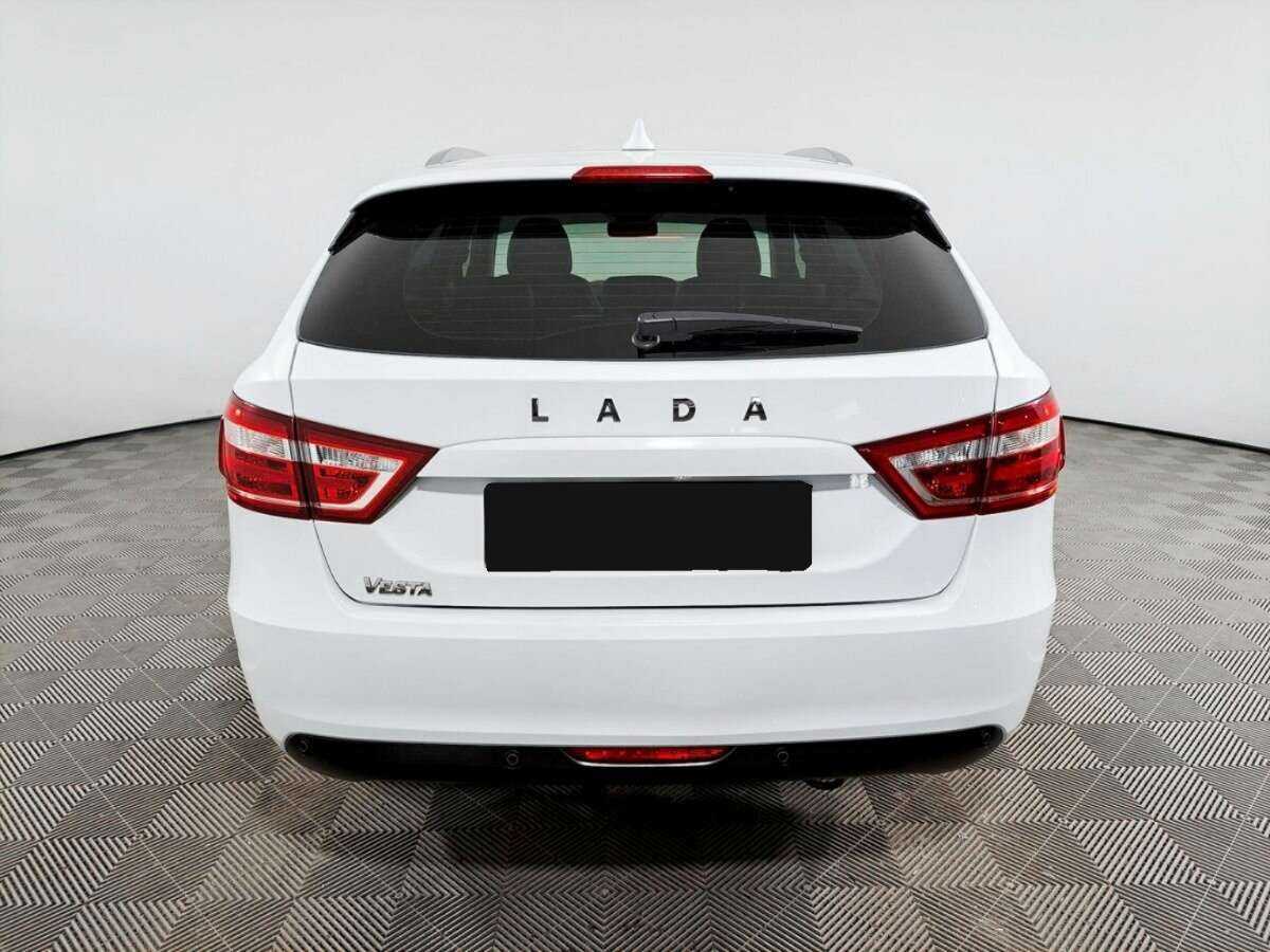 Купить Lada (ВАЗ) Vesta SW, 2018, 132 027 км, фото №6