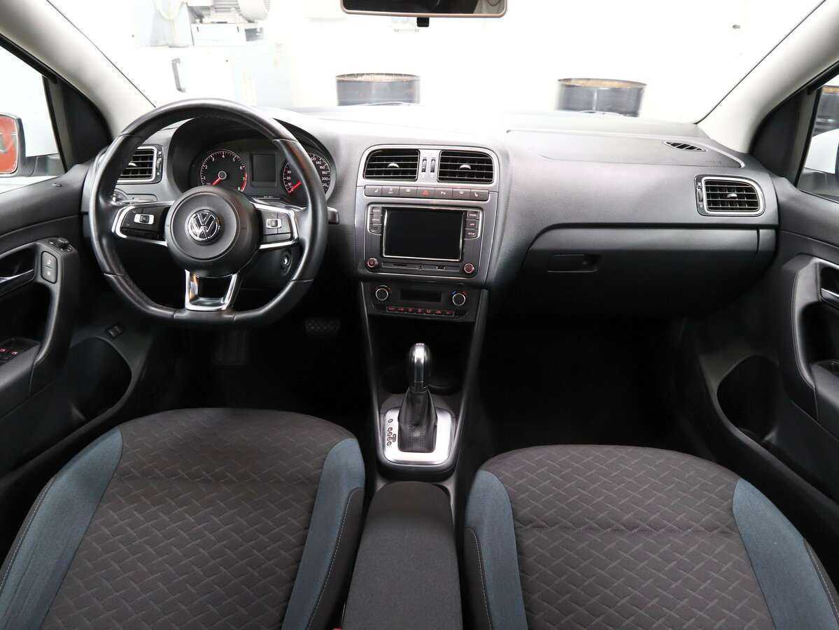Купить Volkswagen Polo, 2019, 48 000 км, фото №15