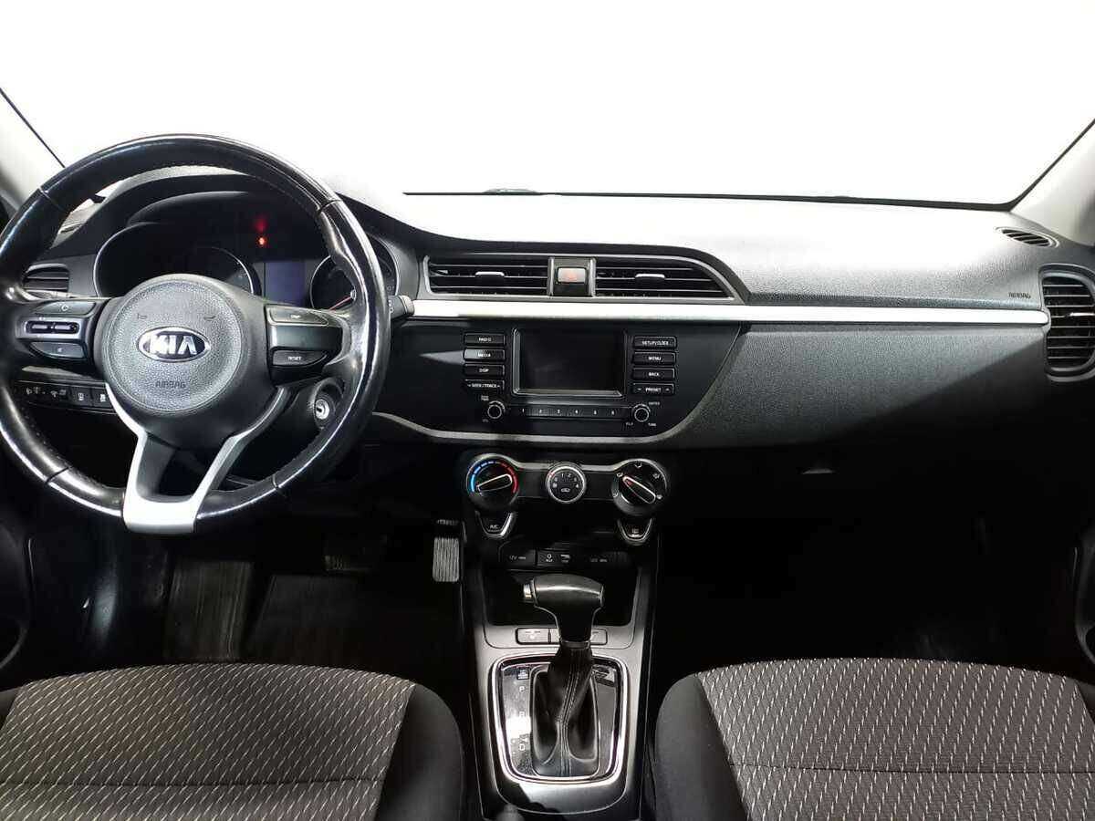 Купить Kia Rio X-Line, 2018, 38 951 км, фото №9