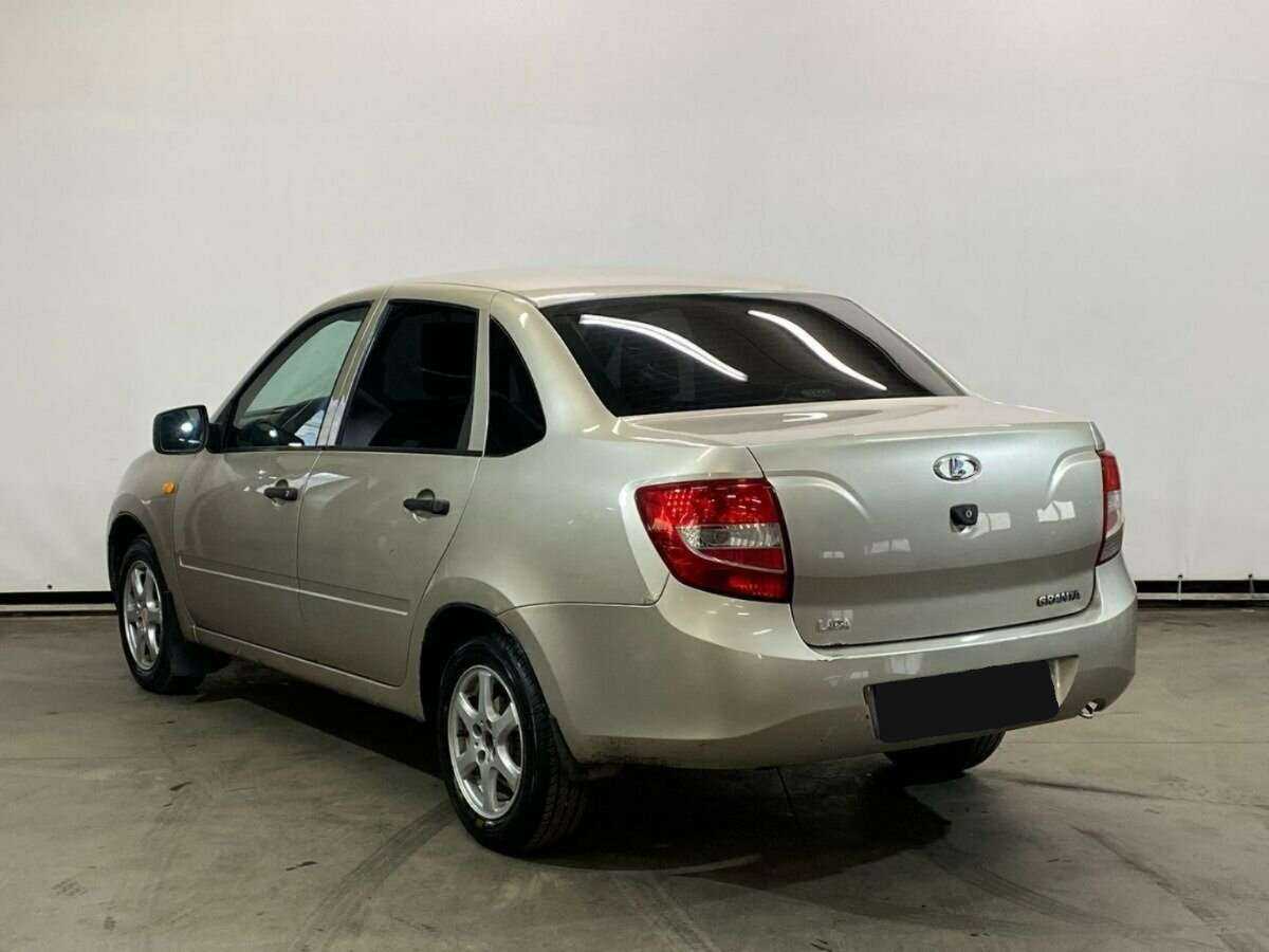 Купить Lada (ВАЗ) Granta, 2012, 126 695 км, фото №7