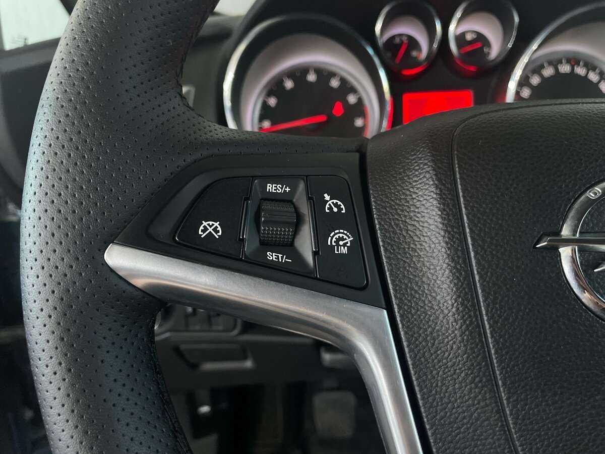 Купить Opel Astra GTC, 2014, 148 770 км, фото №11