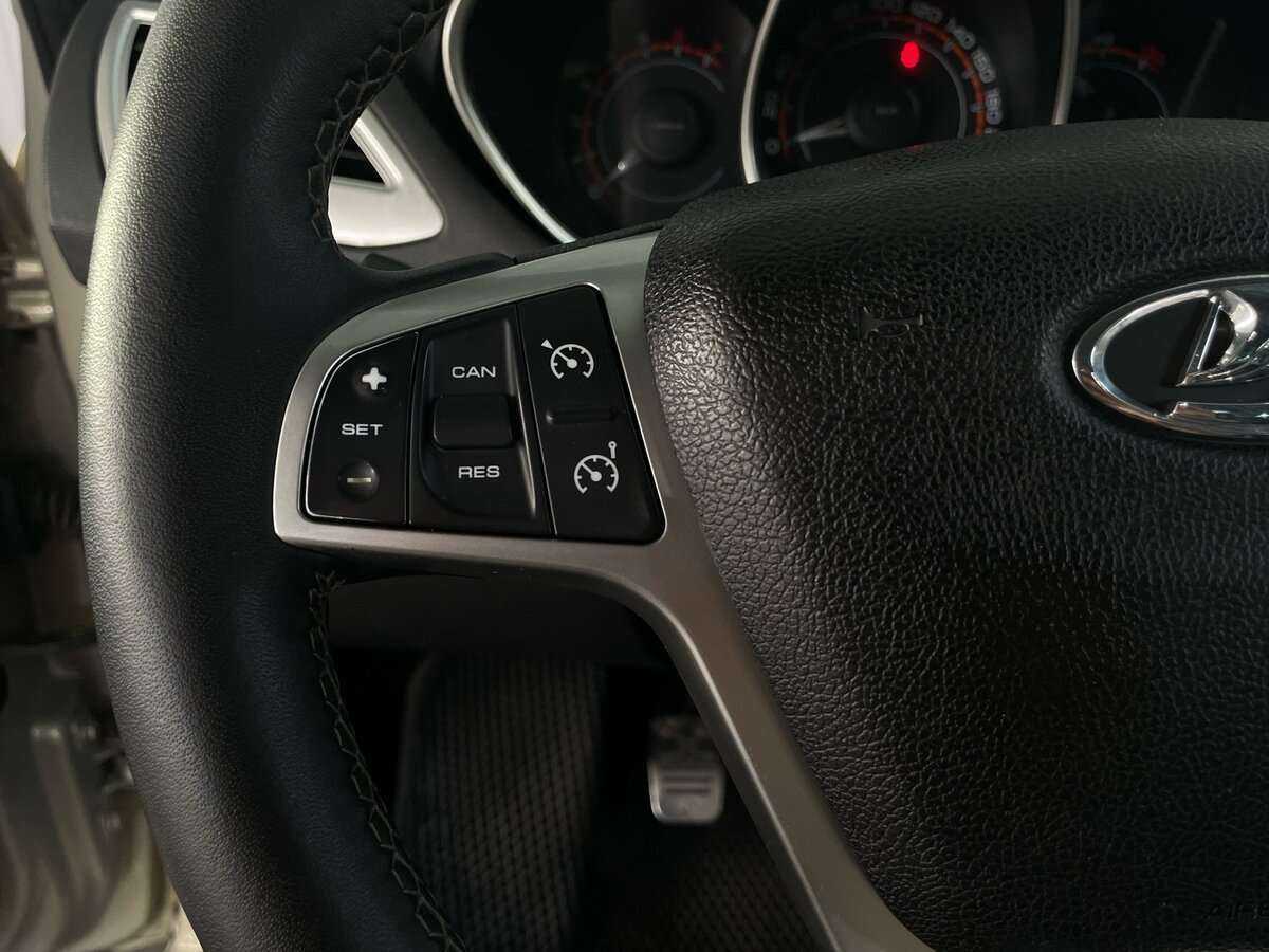 Купить Lada (ВАЗ) Vesta, 2017, 136 873 км, фото №12