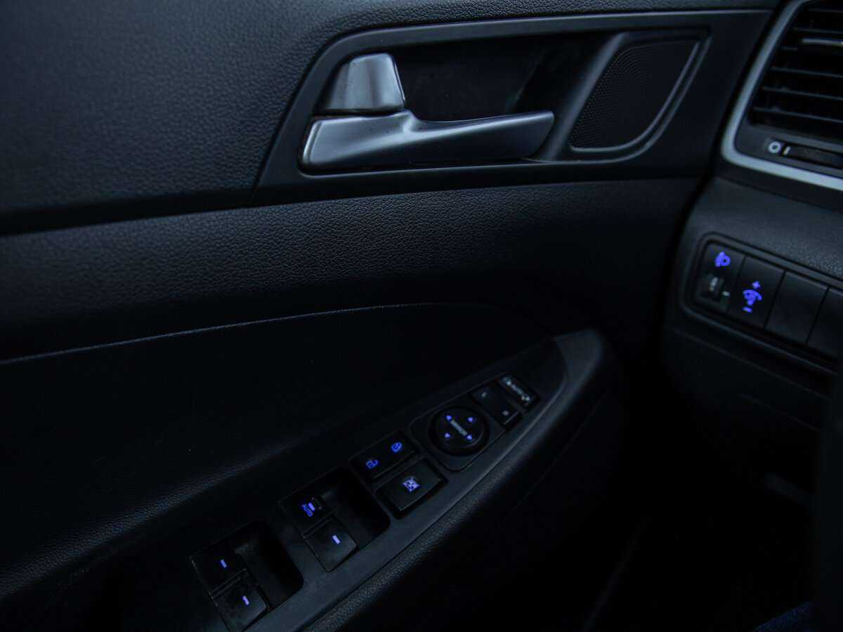 Купить Hyundai Tucson, 2017, 226 390 км, фото №12