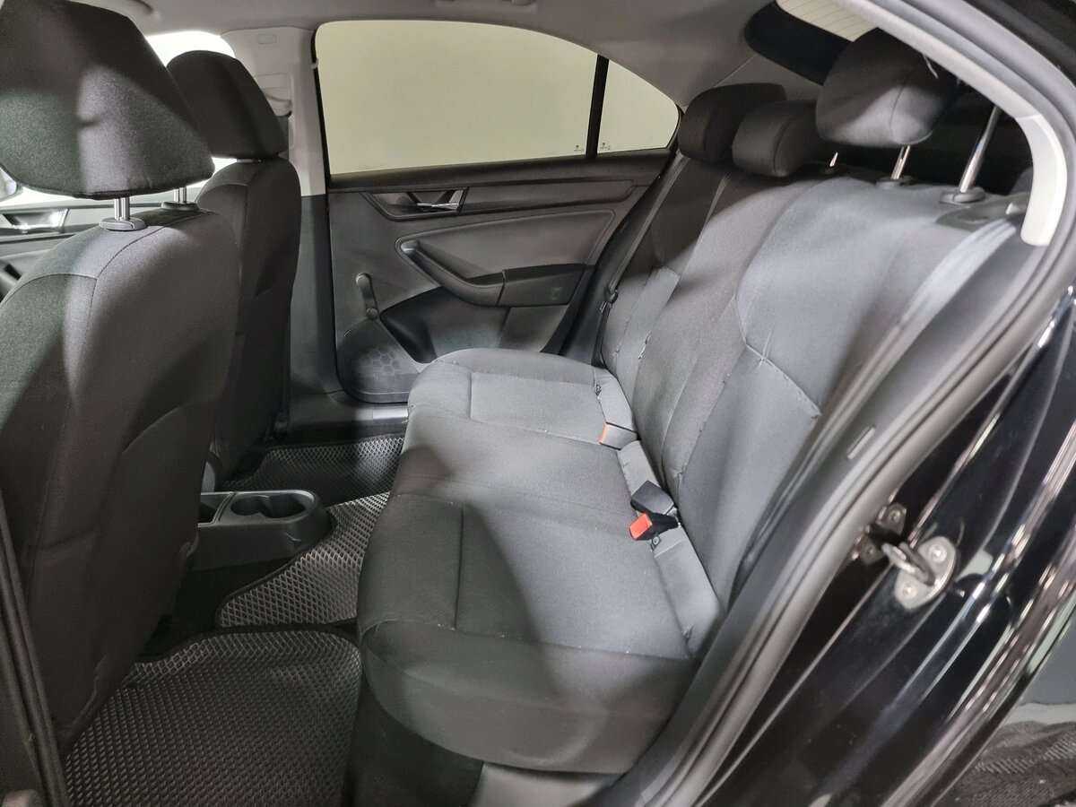 Купить Skoda Rapid, 2019, 107 000 км, фото №8