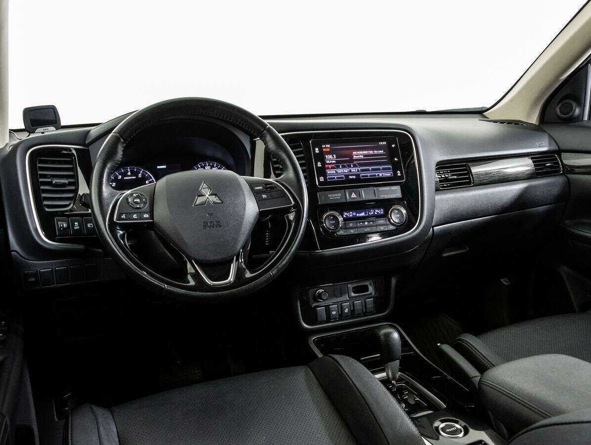 Купить Mitsubishi Outlander, 2018, 59 437 км, фото №11