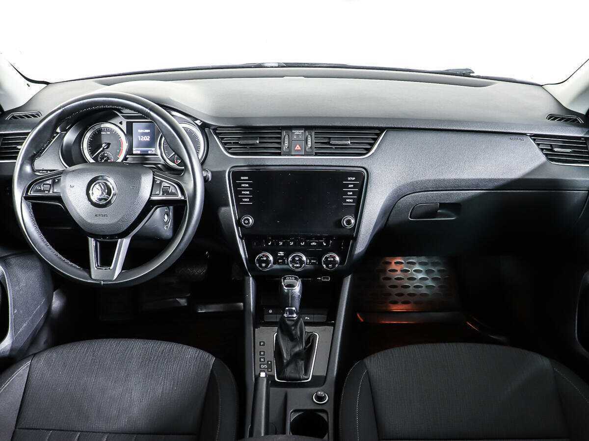 Купить Skoda Octavia, 2018, 85 879 км, фото №11