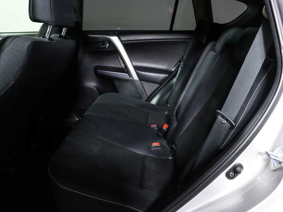 Купить Toyota RAV4, 2016, 89 400 км, фото №10