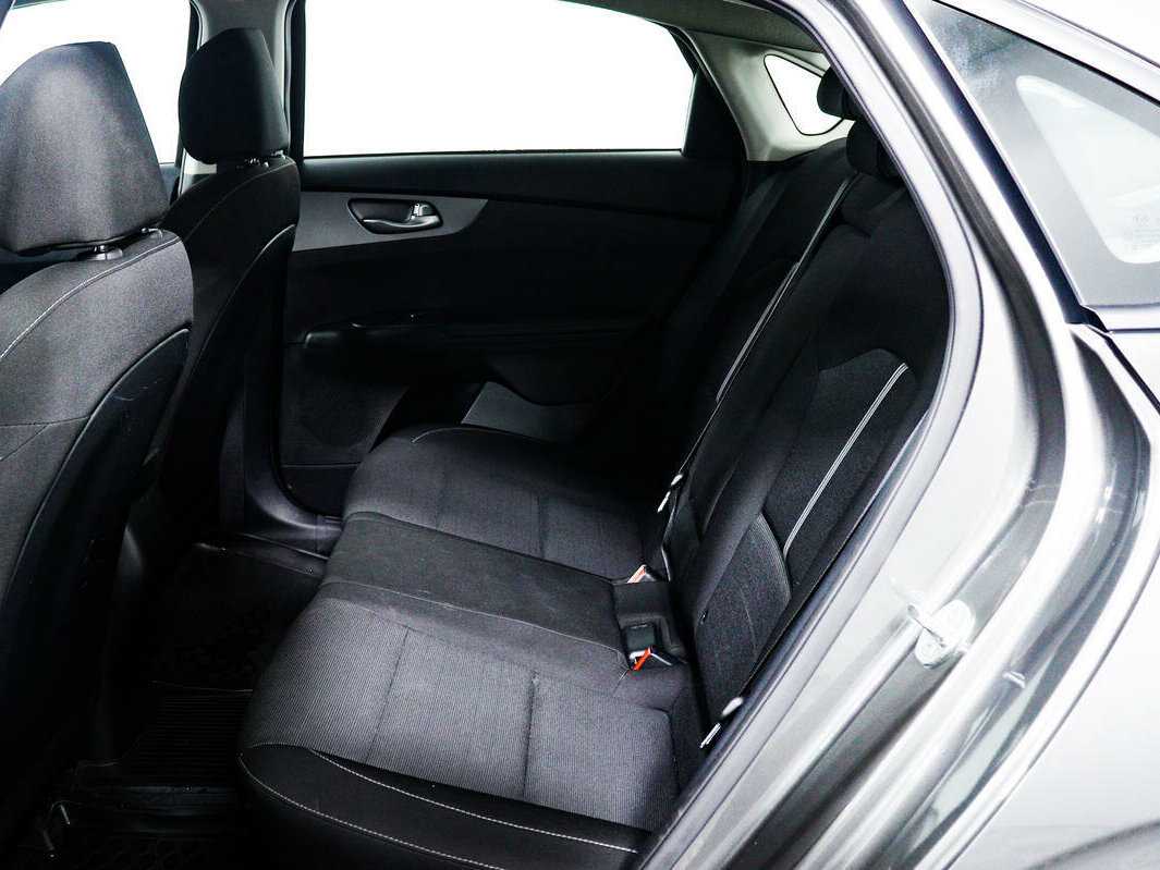 Купить Kia Cerato, 2019, 131 000 км, фото №12