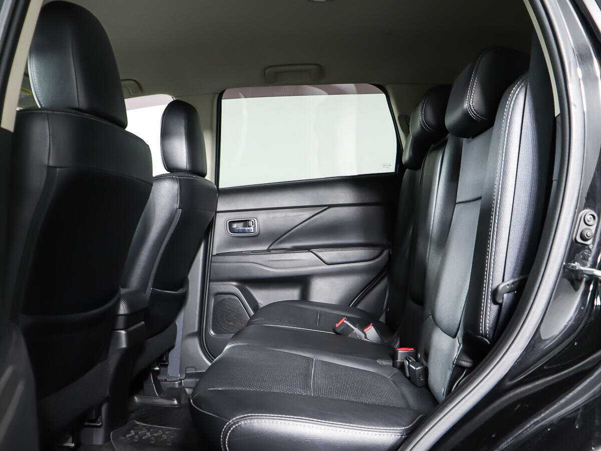Купить Mitsubishi Outlander, 2015, 141 298 км, фото №10