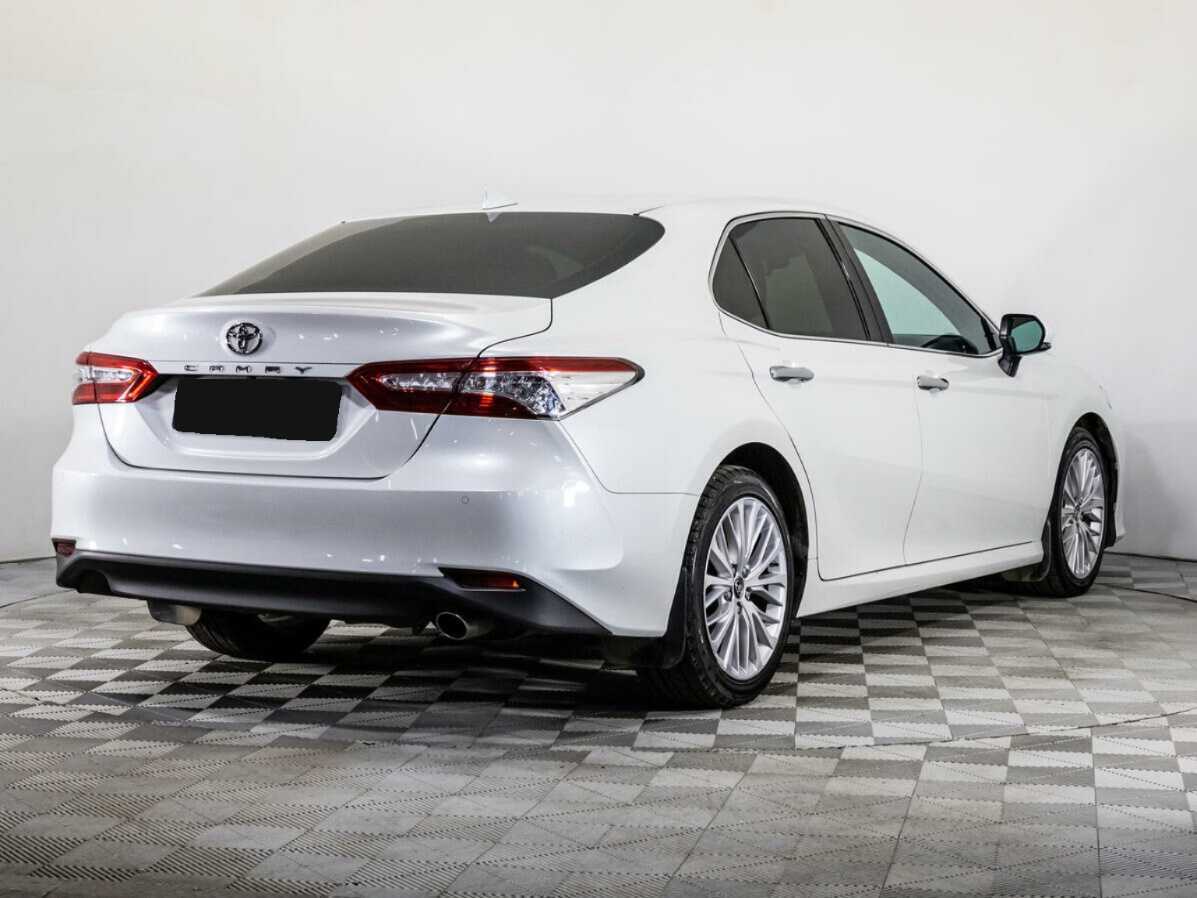 Купить Toyota Camry, 2018, 169 924 км, фото №4