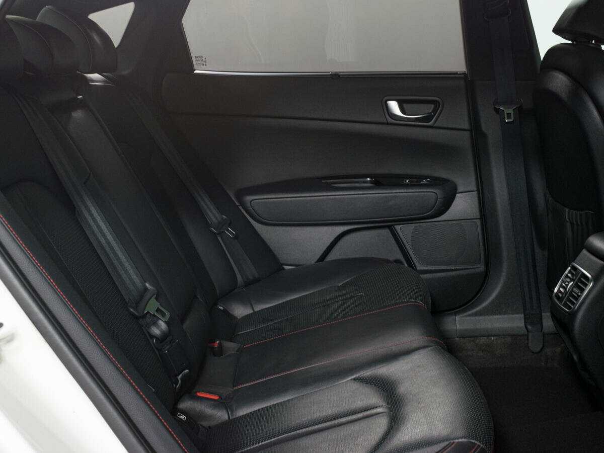 Купить Kia Optima, 2016, 187 763 км, фото №9