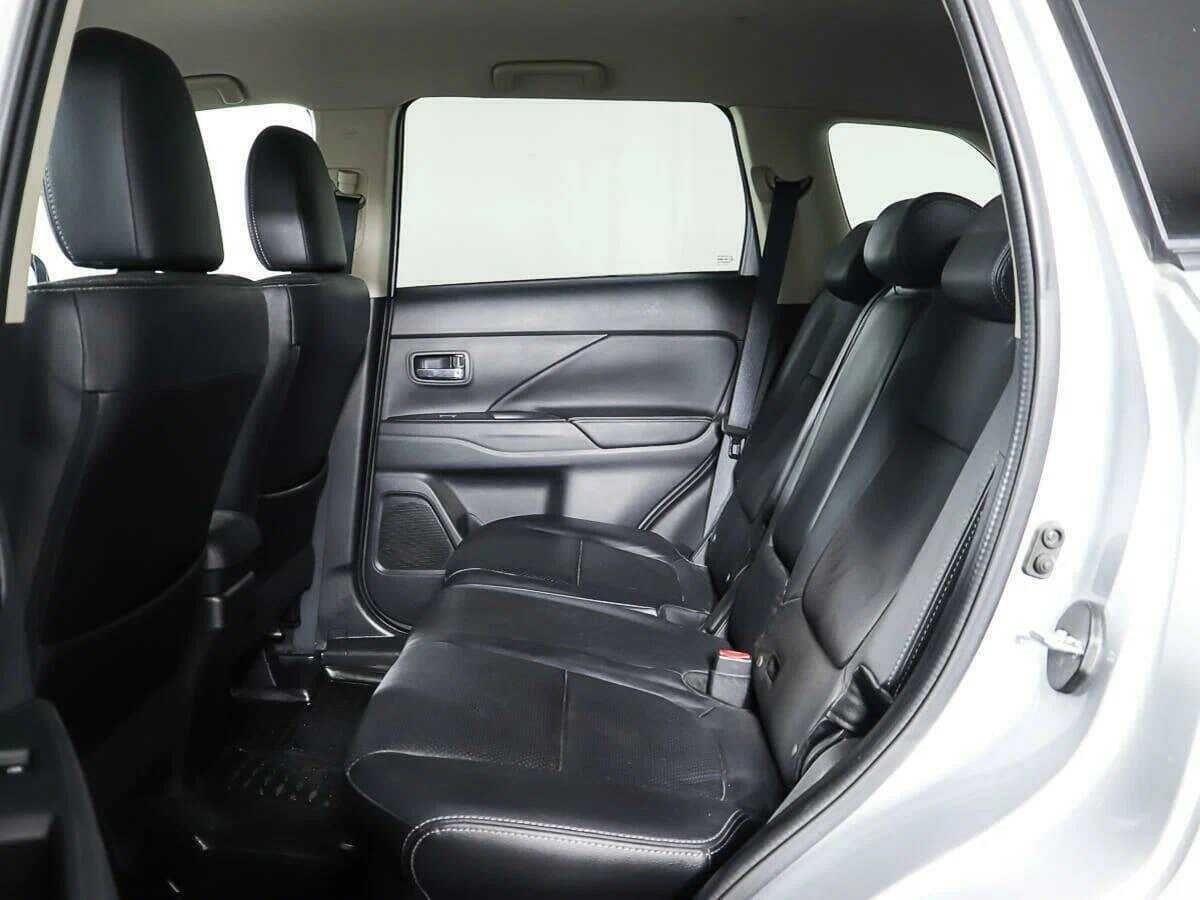 Купить Mitsubishi Outlander, 2016, 60 538 км, фото №13