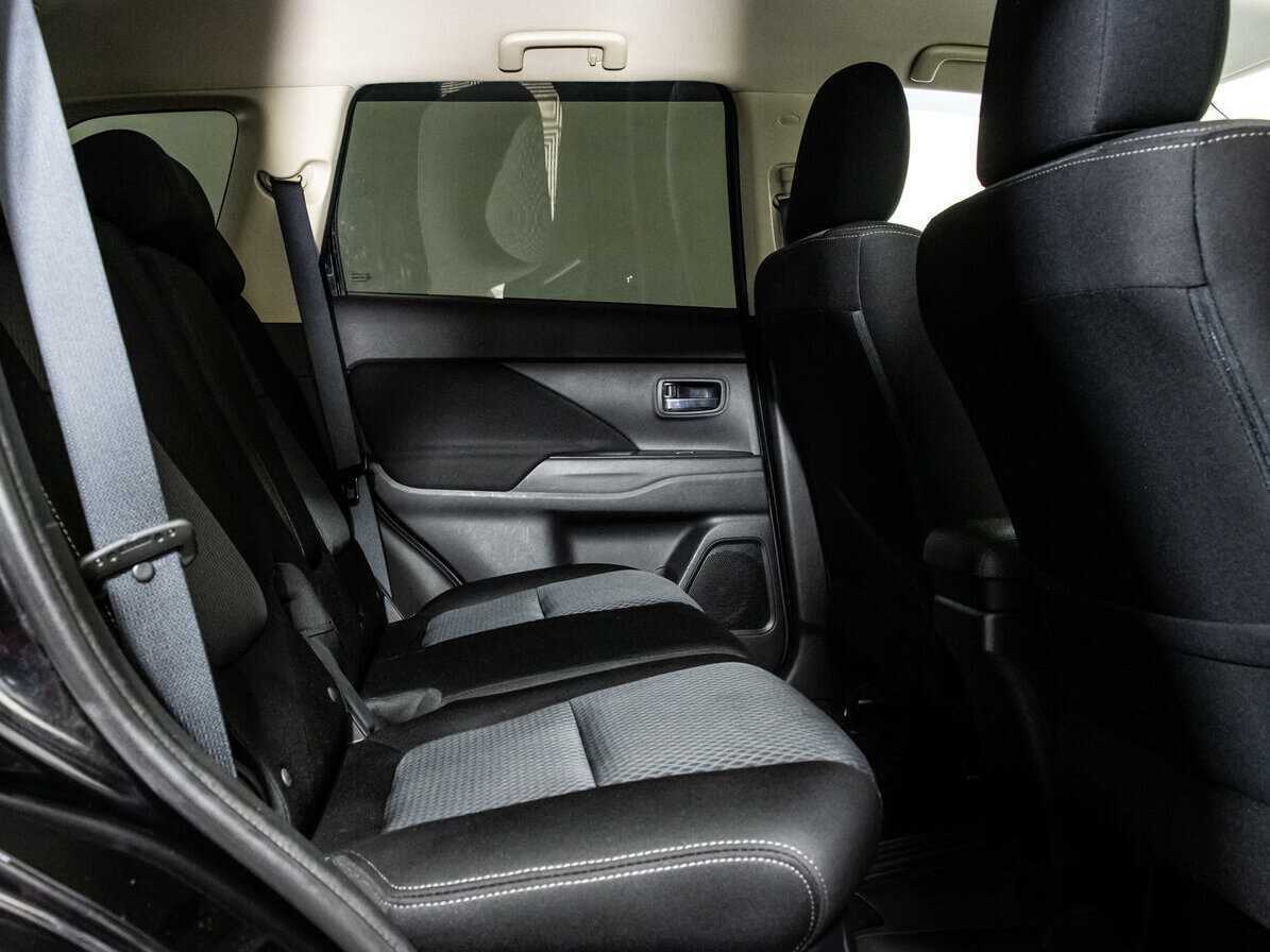 Купить Mitsubishi Outlander, 2018, 120 491 км, фото №16