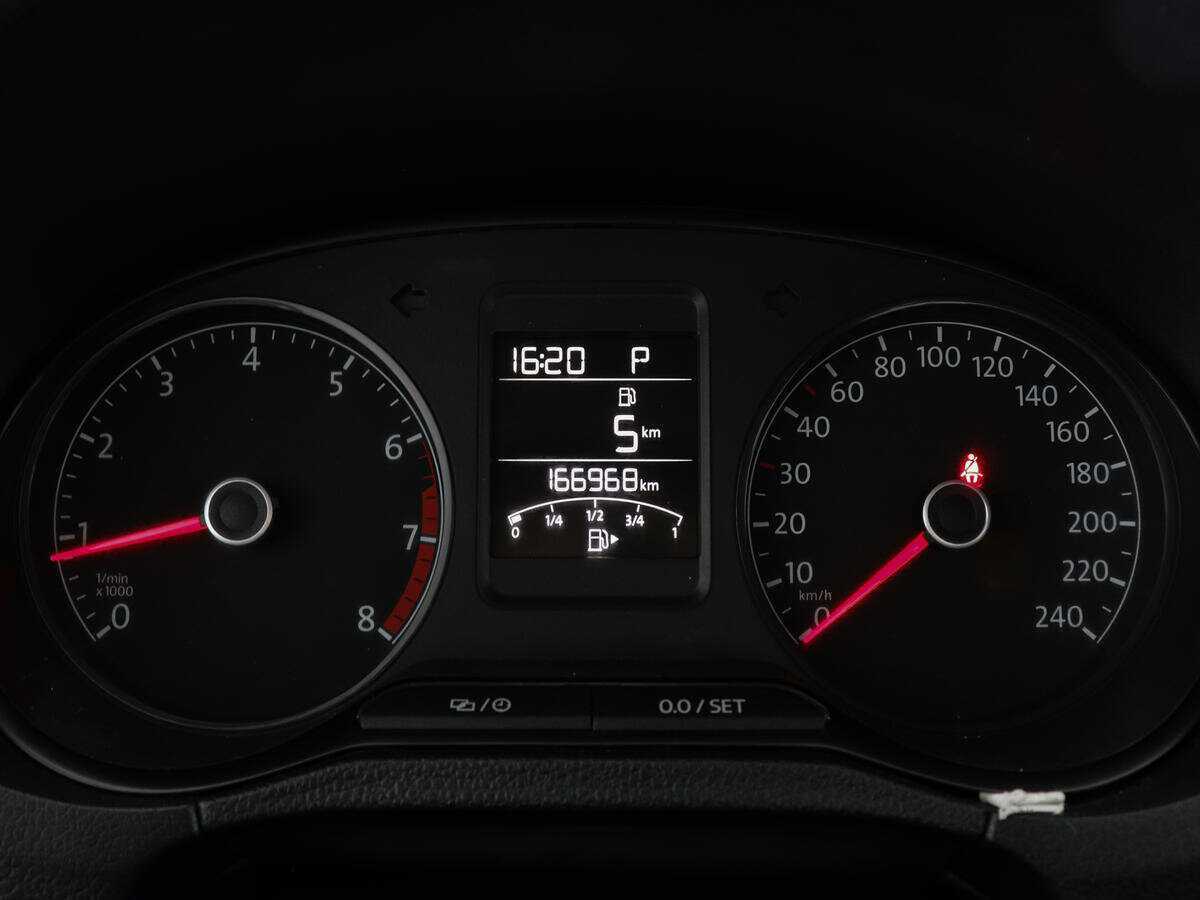 Купить Volkswagen Polo, 2018, 166 967 км, фото №11